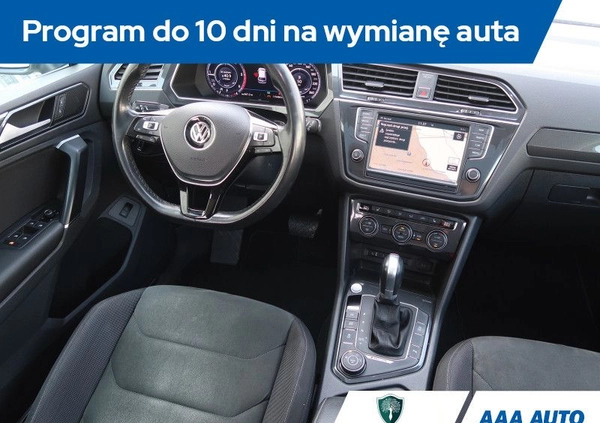 Volkswagen Tiguan cena 95000 przebieg: 115242, rok produkcji 2017 z Skała małe 326